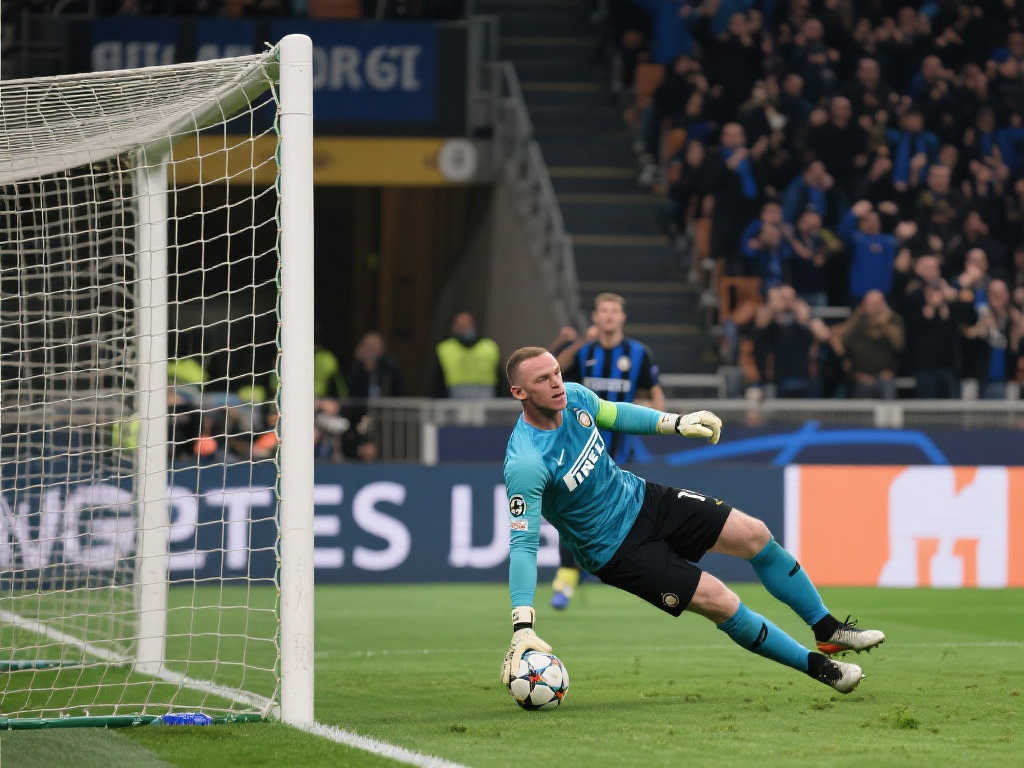 鲁尼盛赞：索默表现无懈可击，实至名归全场最佳